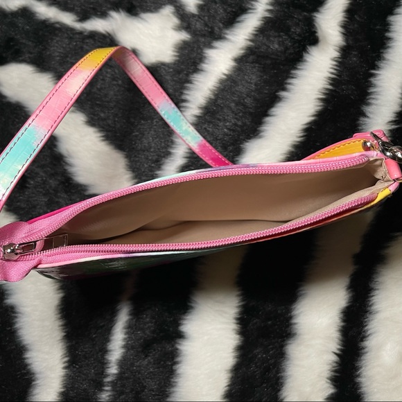 Croc Tie Dye Baguette Bag - Picture 2 of 2